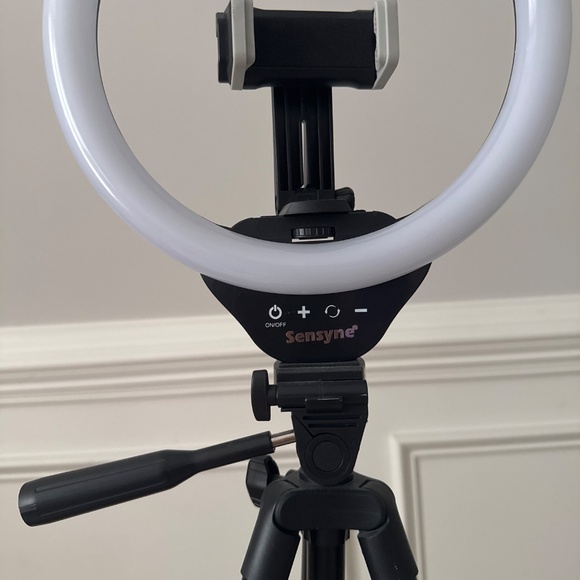 Ring Light - Picture 2 of 5